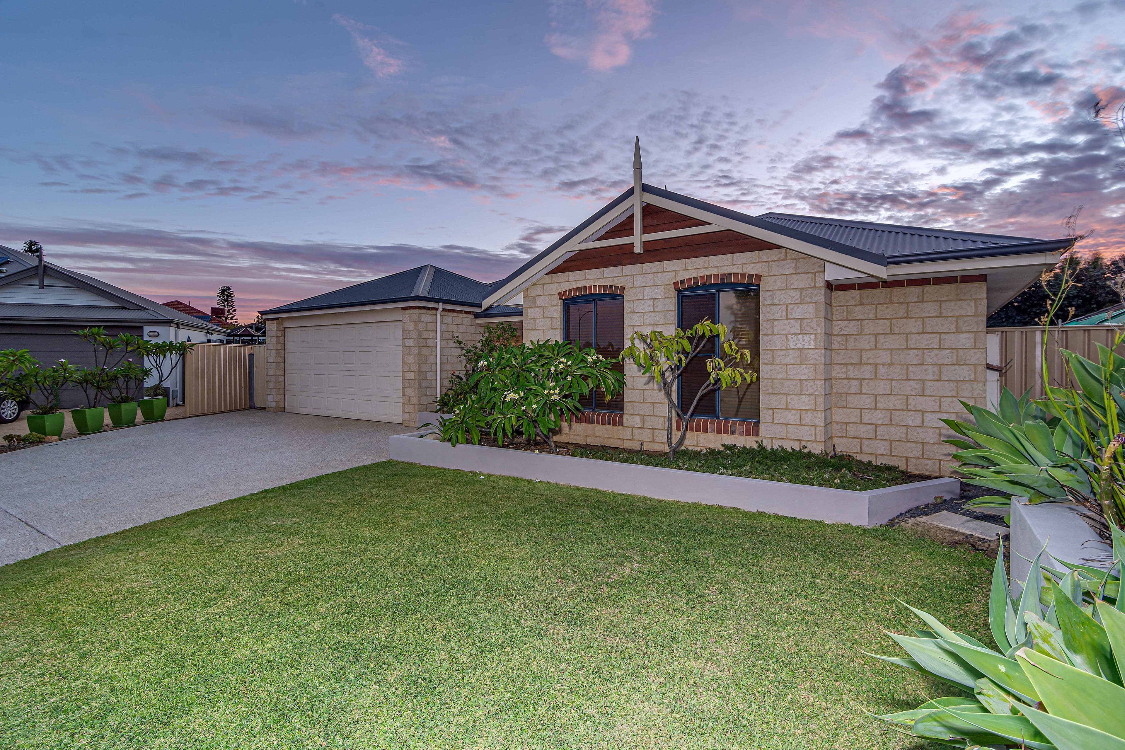 24 Shropshire Crescent, Butler WA 6036, Butler - Thumbnail 2