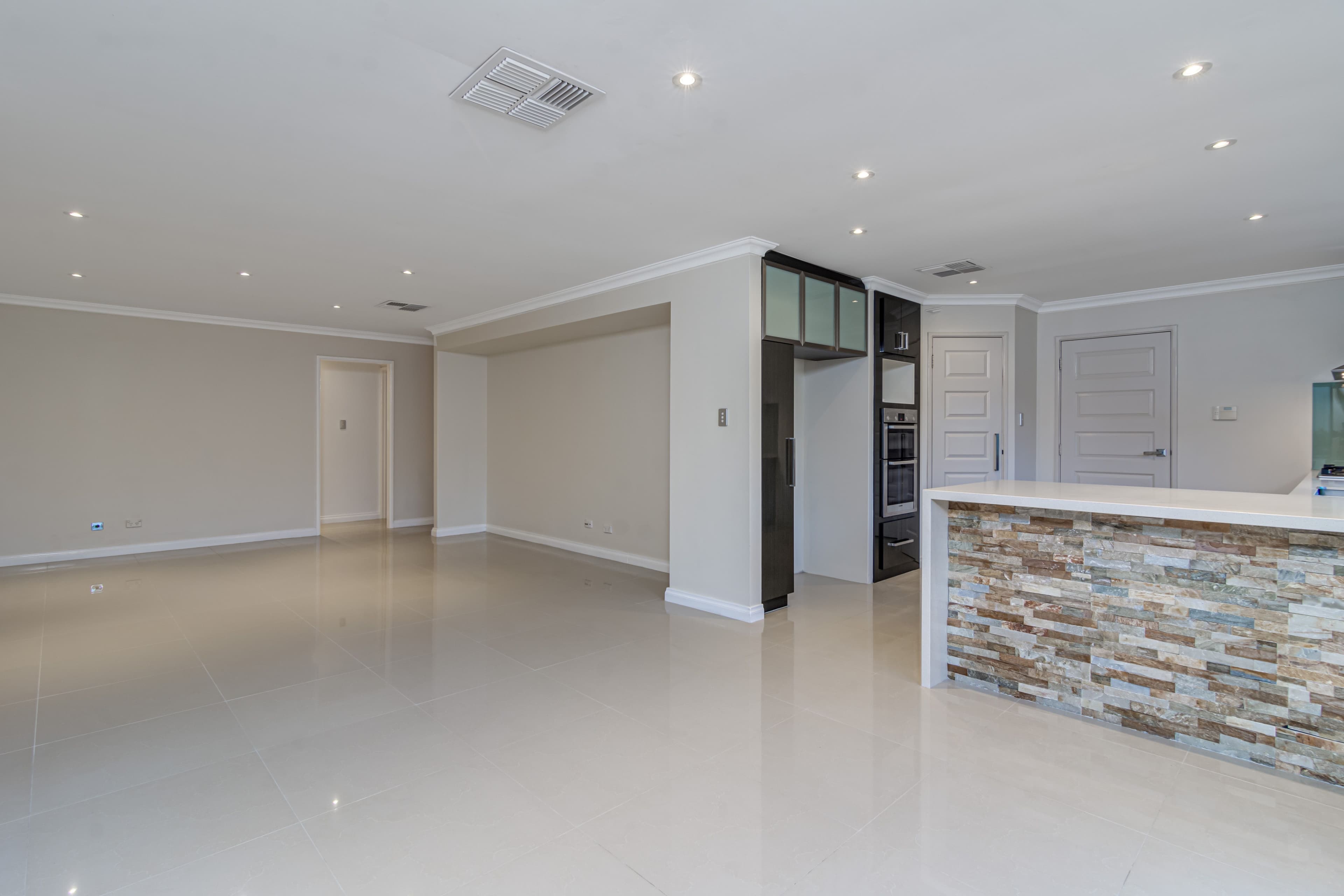 24 Shropshire Crescent, Butler WA 6036, Butler - Thumbnail 4