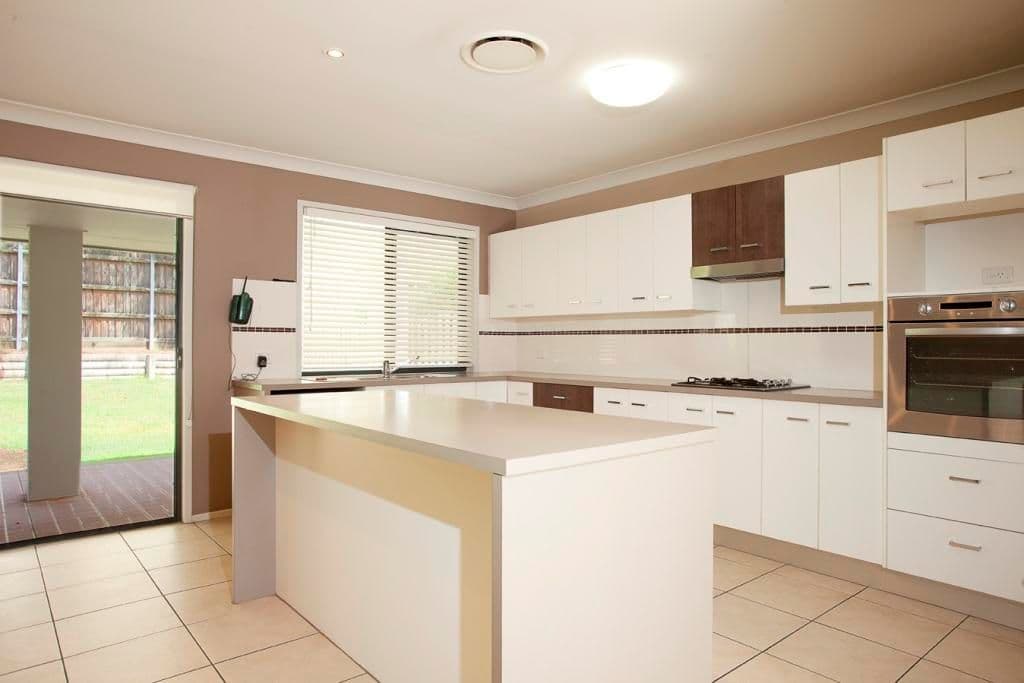 15 Melicope Place, CARSELDINE QLD 4034, Carseldine - Thumbnail 3