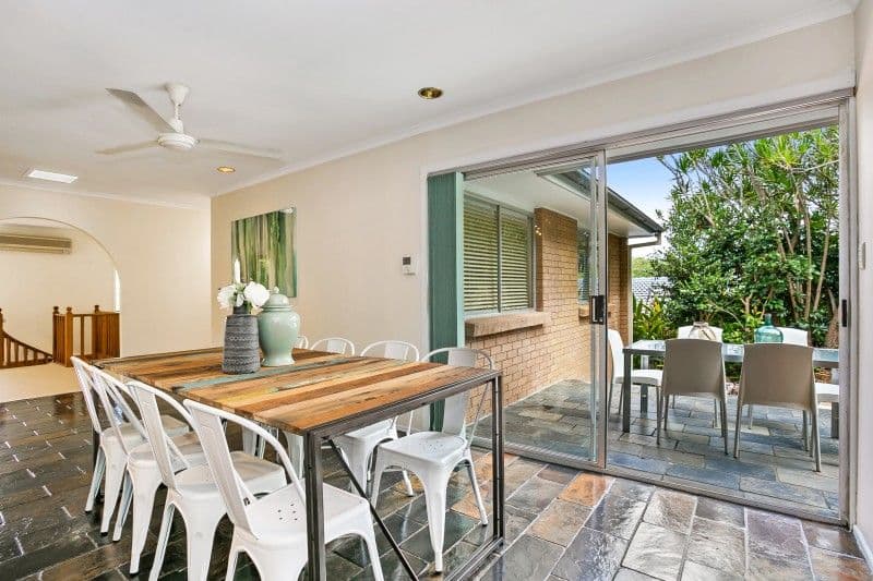 39 Dumbarton Drive, Kenmore QLD 4069, Kenmore - Thumbnail 3