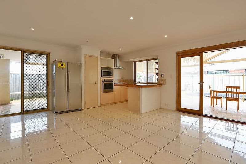 15 Stetson Court, MARANGAROO WA 6064, Marangaroo - Thumbnail 4