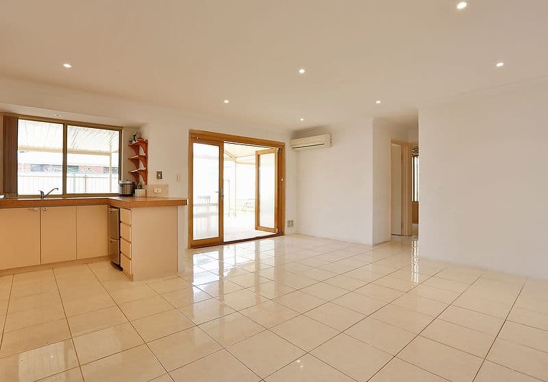 15 Stetson Court, MARANGAROO WA 6064, Marangaroo - Thumbnail 5