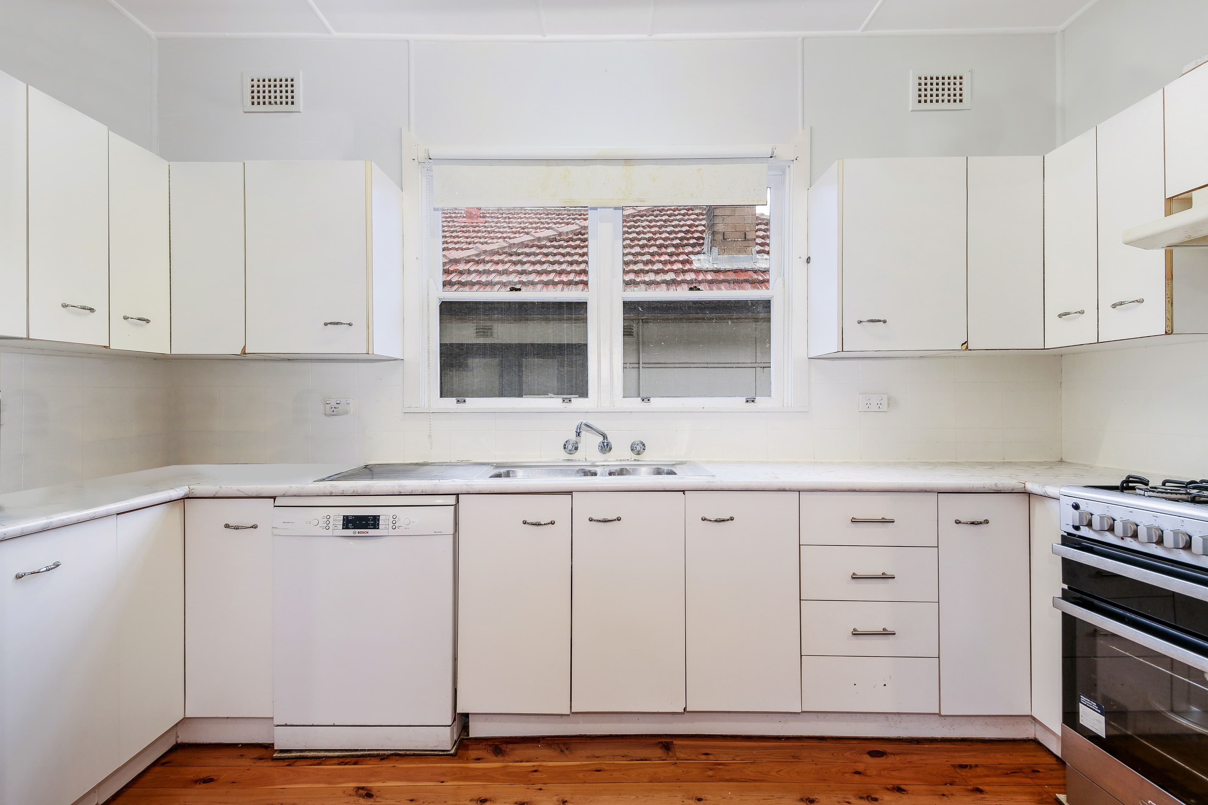 6 Birrong Avenue, Birrong NSW 2143, Birrong - Thumbnail 3
