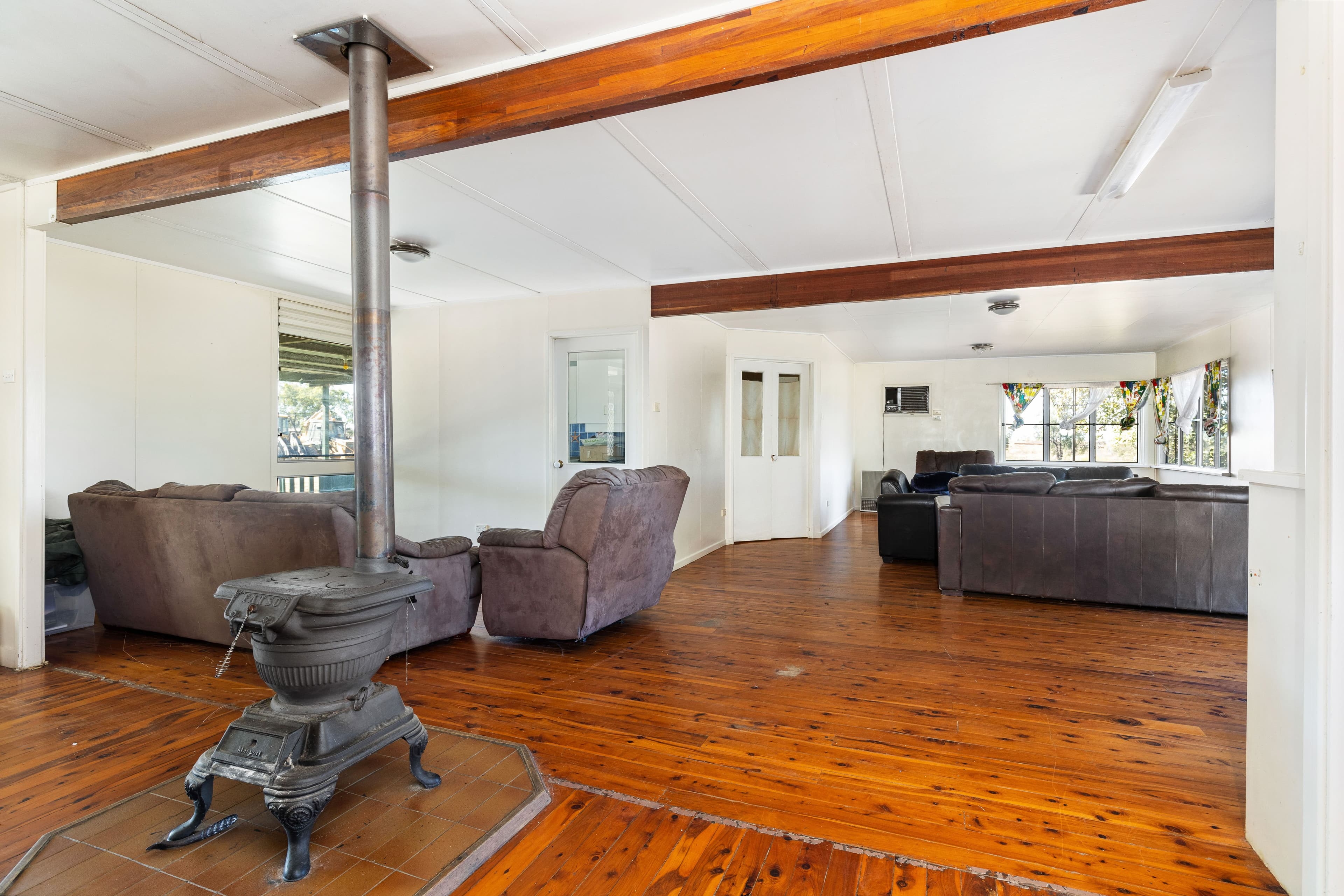 56 Caringal Road, Emerald QLD 4720, Emerald - Thumbnail 8