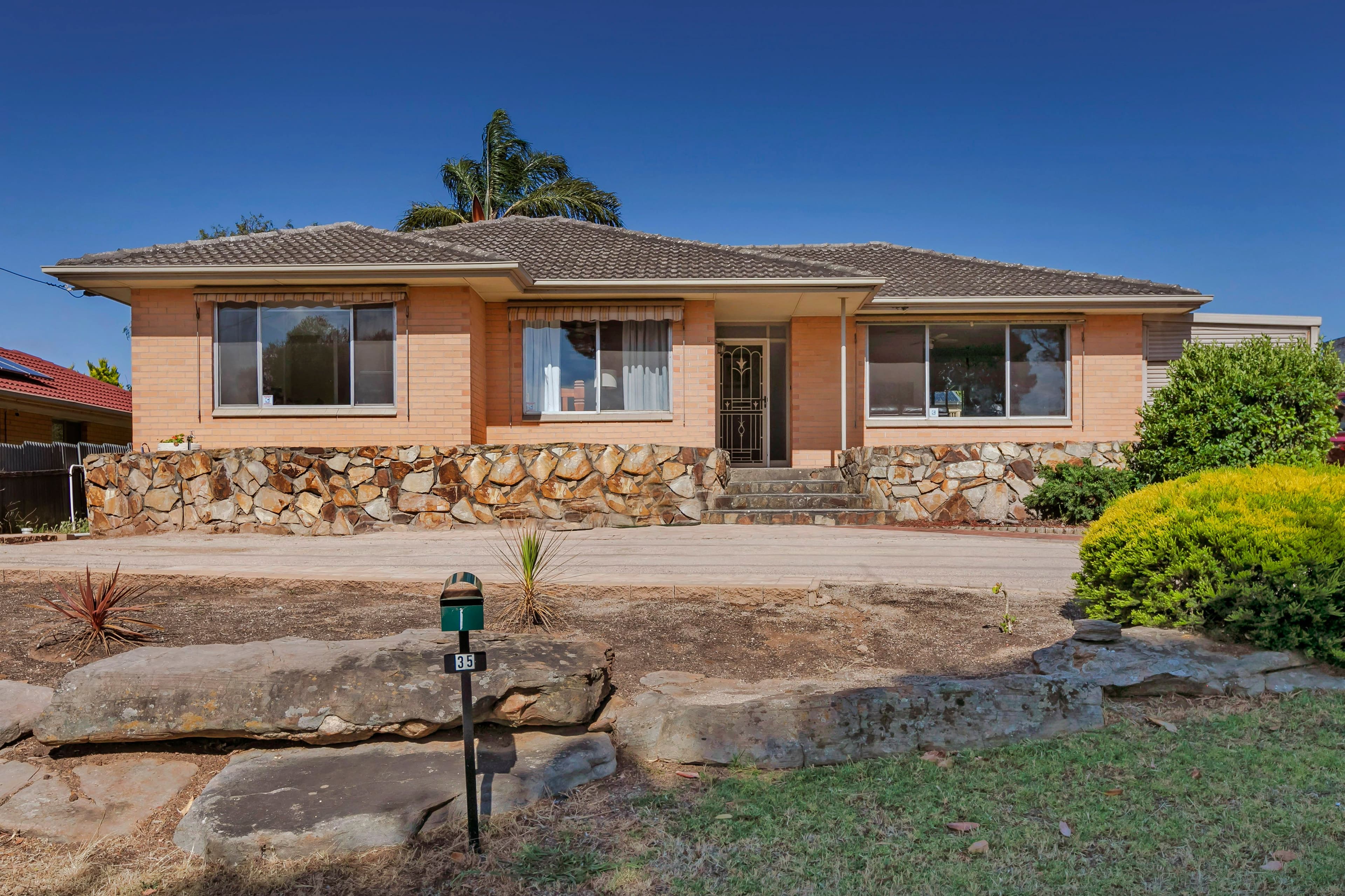35 Young Street, Reynella SA 5161, Reynella - Image 1