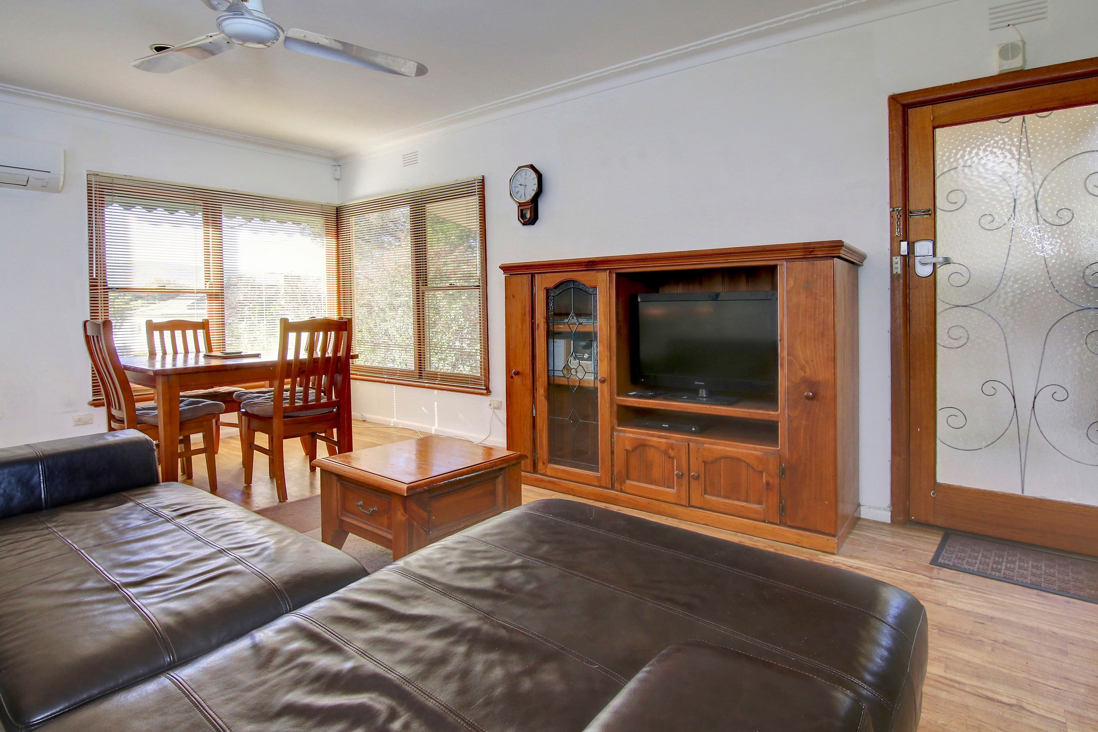 70 Ninth Avenue, Rosebud VIC 3939, Rosebud - Thumbnail 3