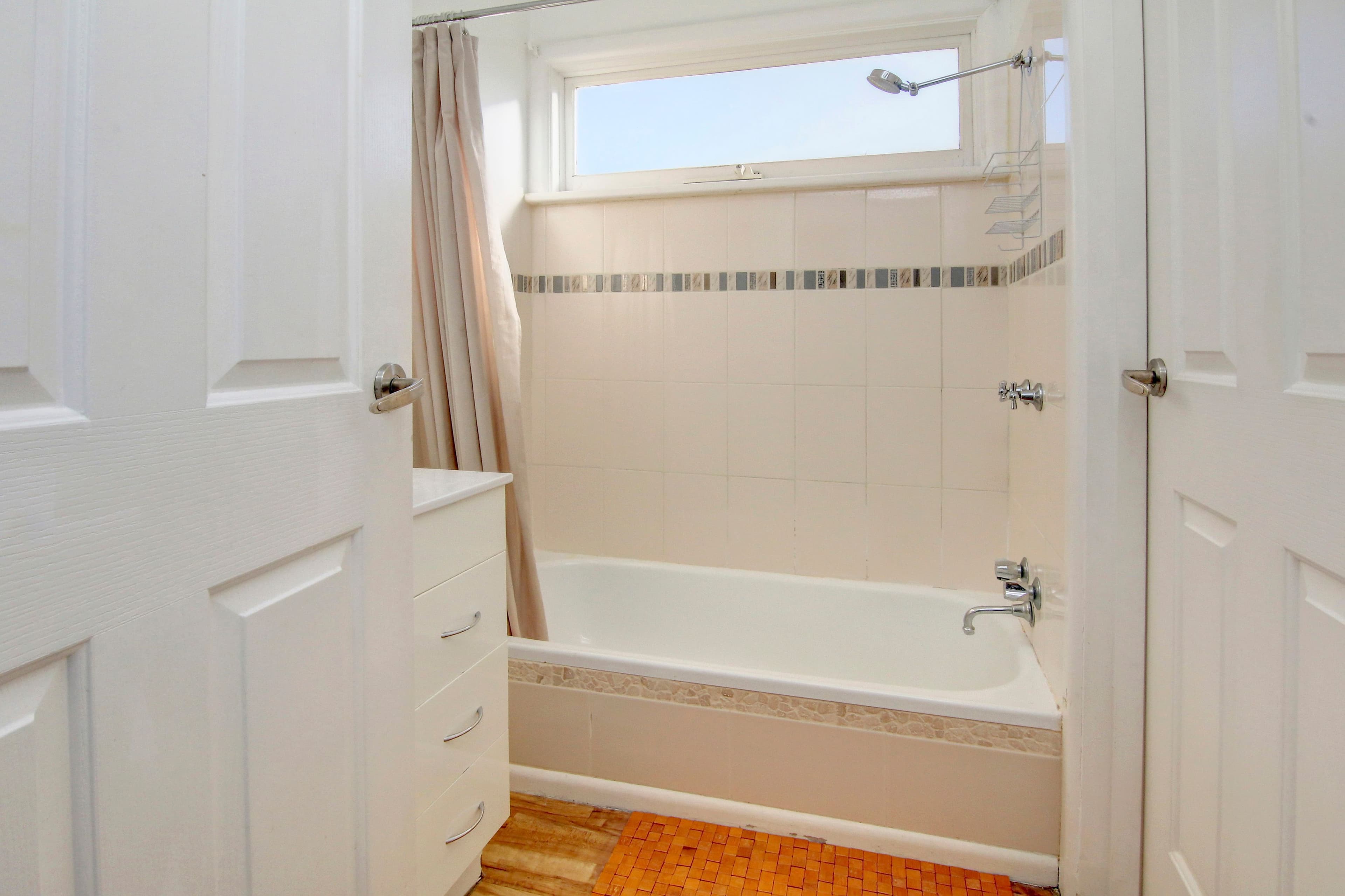 70 Ninth Avenue, Rosebud VIC 3939, Rosebud - Thumbnail 6