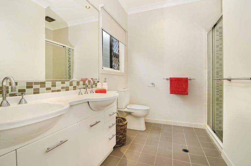 12 Eleventh Avenue, KEDRON QLD 4031, Kedron - Thumbnail 8