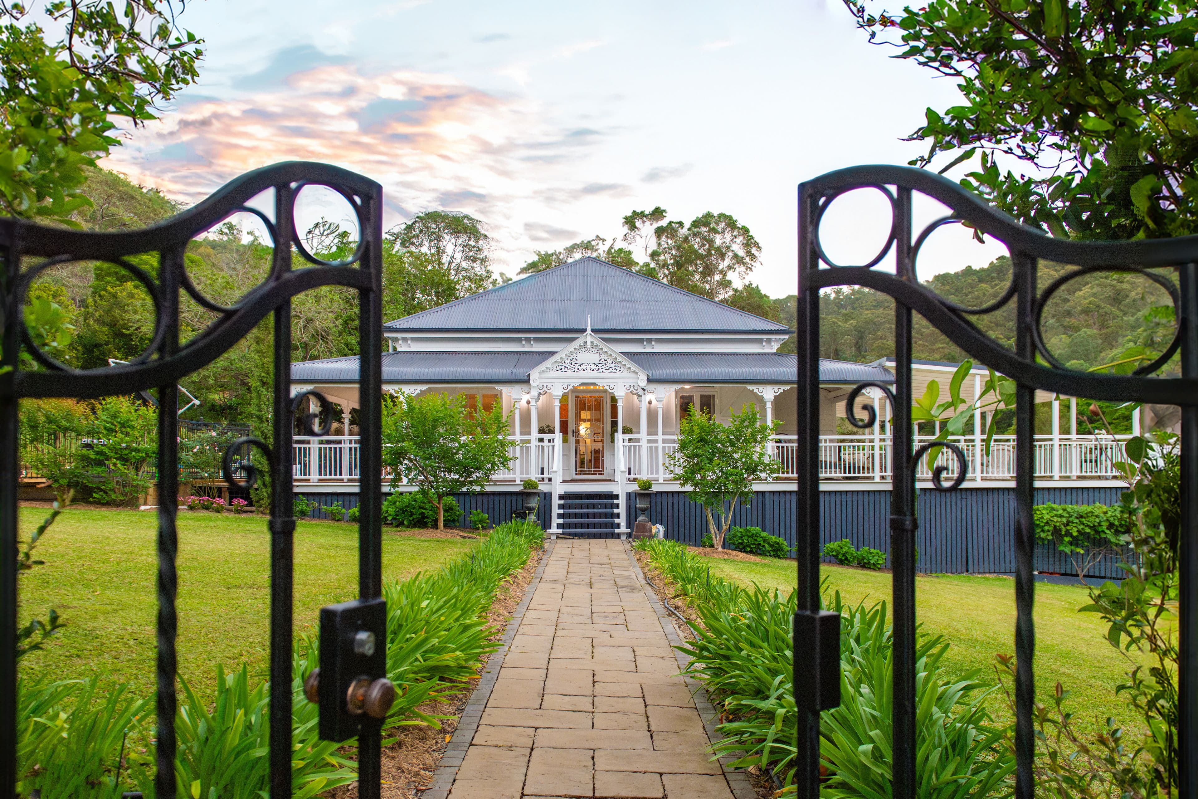 54 Waterfall Drive, Wongawallan QLD 4210, Wongawallan - Thumbnail 2