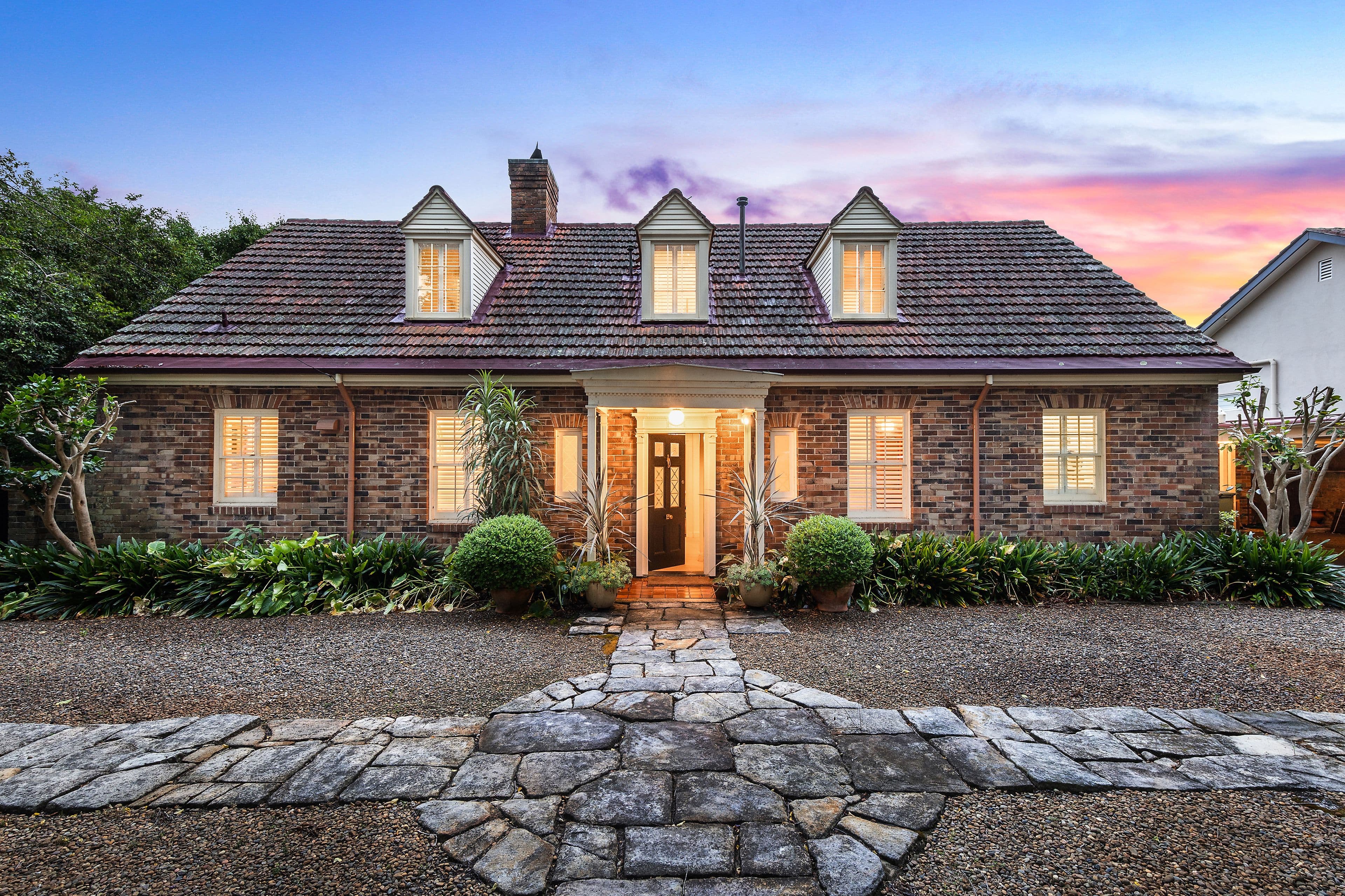 2 Laurel Avenue, Warrawee NSW 2074, Warrawee - Thumbnail 2
