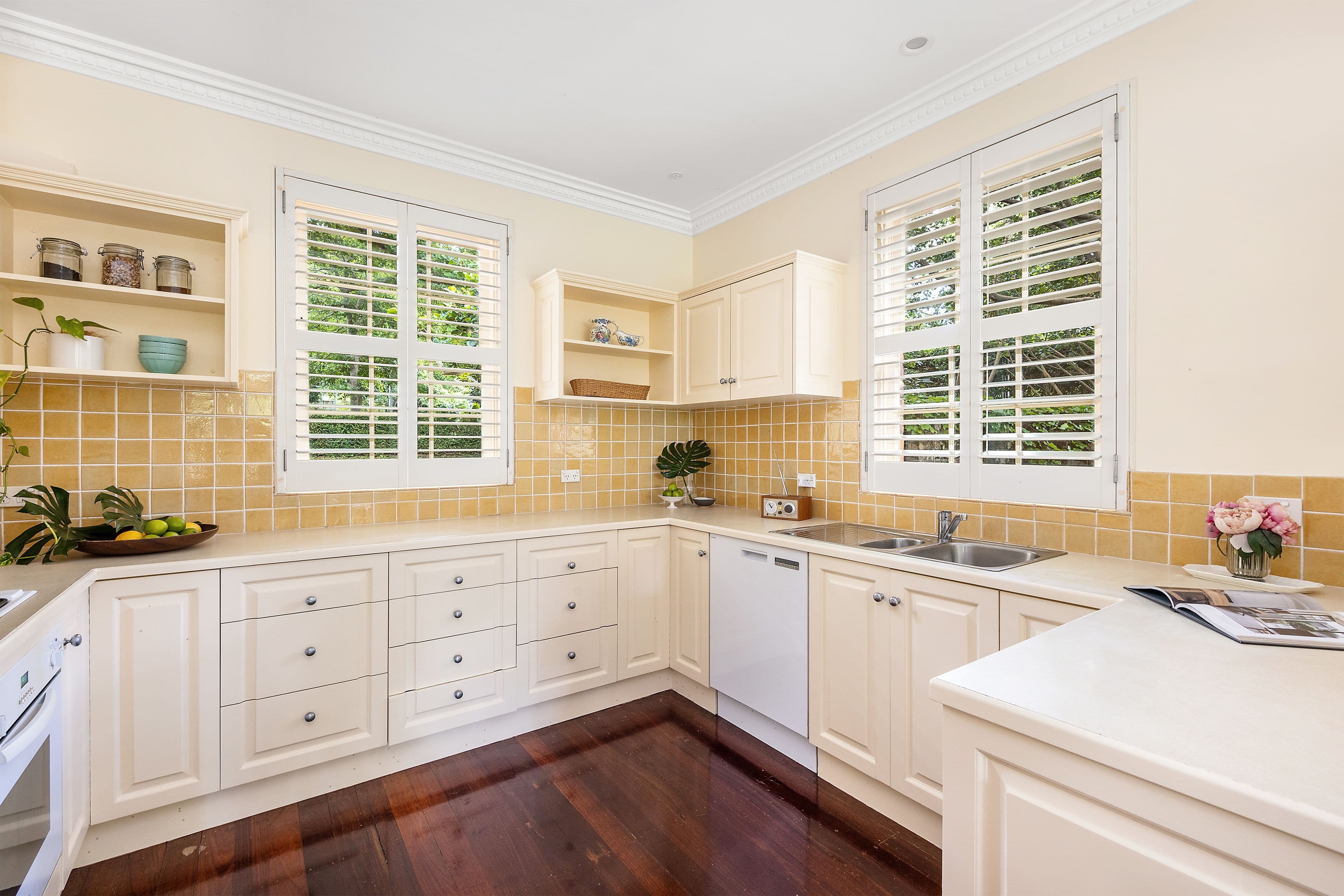 2 Laurel Avenue, Warrawee NSW 2074, Warrawee - Thumbnail 5