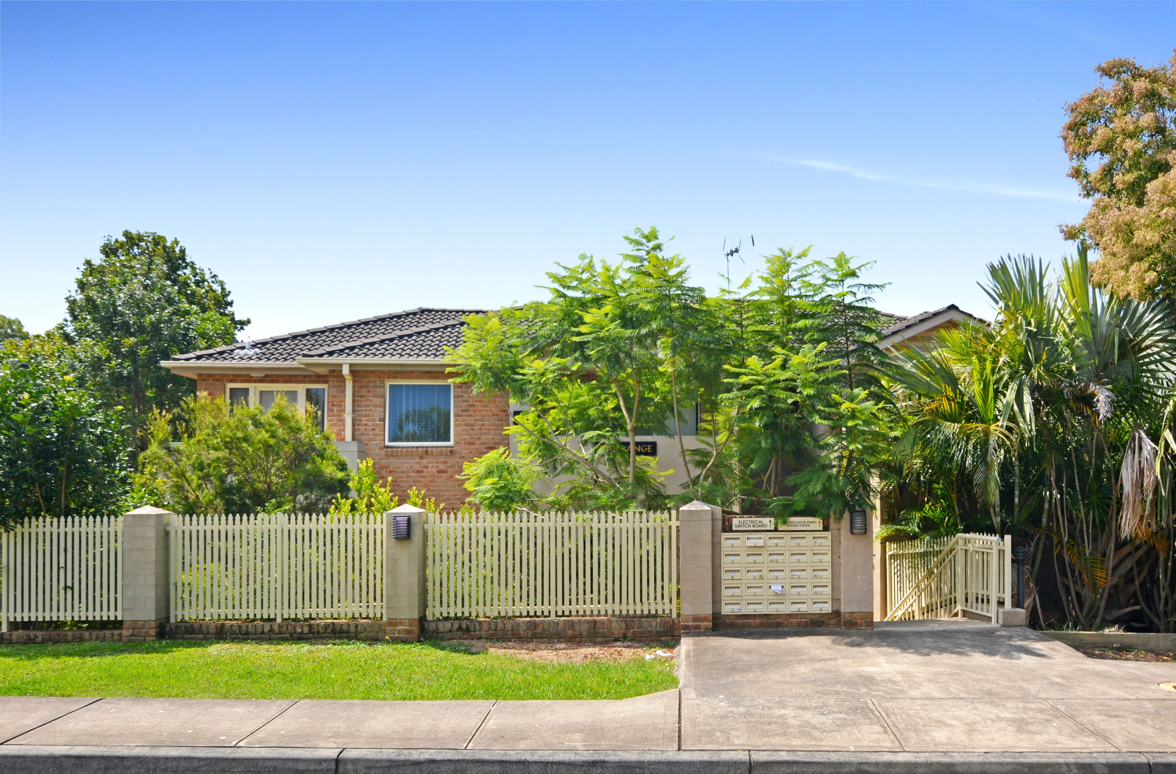 8-10 Range Road, North Gosford NSW 2250, North Gosford - Image 1