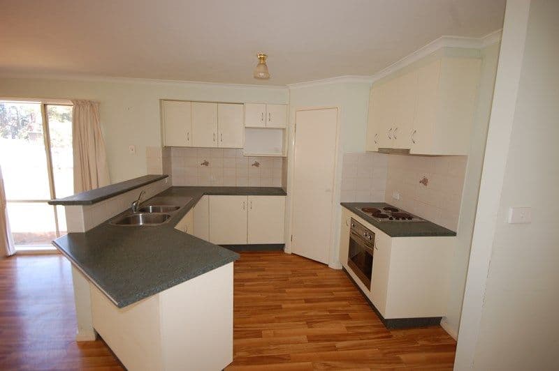 26 DeMamiel Street, DARLINGTON POINT NSW 2706, Darlington Point - Thumbnail 2