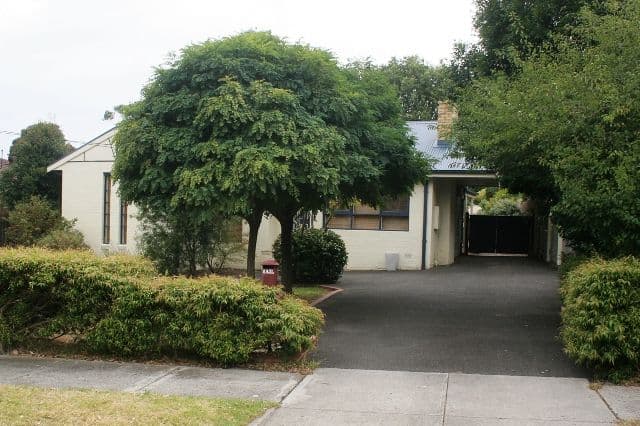 10 Glenelg Avenue, FRANKSTON VIC 3199, Frankston - Image 1
