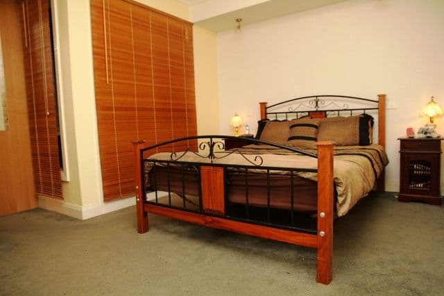 10 Glenelg Avenue, FRANKSTON VIC 3199, Frankston - Thumbnail 5