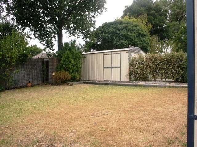 10 Glenelg Avenue, FRANKSTON VIC 3199, Frankston - Thumbnail 7