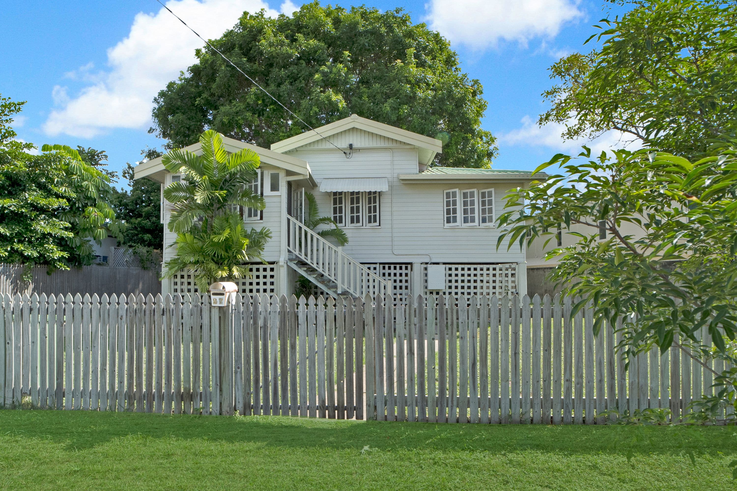 27 Cavendish Street, Pimlico QLD 4812, Pimlico - Image 1