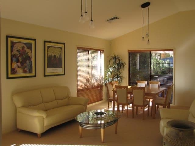 14 Stratheden Avenue, BEAUMONT HILLS NSW 2155, Beaumont Hills - Thumbnail 2
