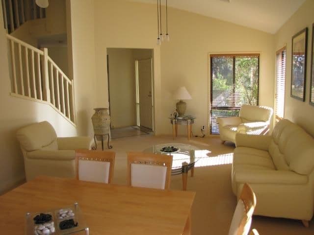 14 Stratheden Avenue, BEAUMONT HILLS NSW 2155, Beaumont Hills - Thumbnail 3