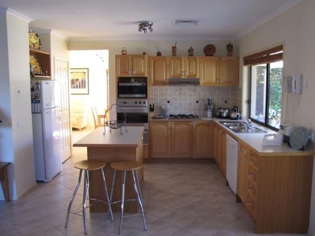 14 Stratheden Avenue, BEAUMONT HILLS NSW 2155, Beaumont Hills - Thumbnail 4