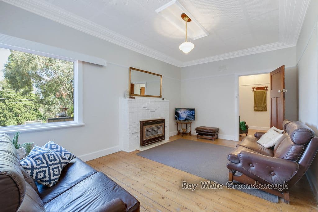 42 Para Road, Montmorency VIC 3094, Montmorency - Thumbnail 2
