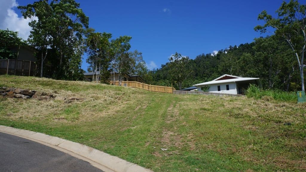 69 Country Road, CANNONVALE QLD 4802, Cannonvale - Image 1