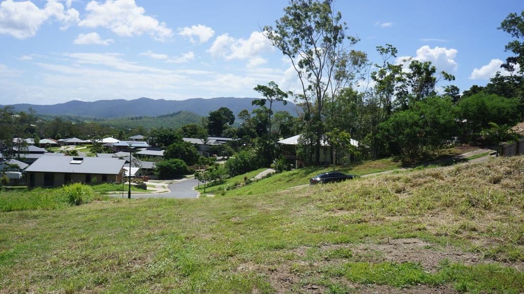 69 Country Road, CANNONVALE QLD 4802, Cannonvale - Thumbnail 2