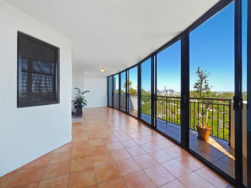 32 Simpsons Road, Bardon QLD 4065, Bardon - Thumbnail 5