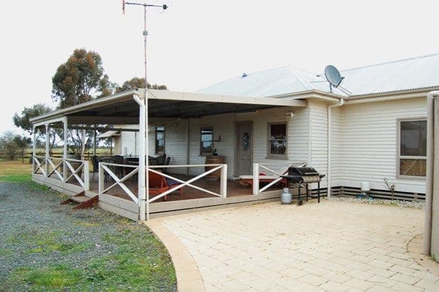1200 Mt Terrick Road, ECHUCA VIC 3564, Echuca - Thumbnail 5