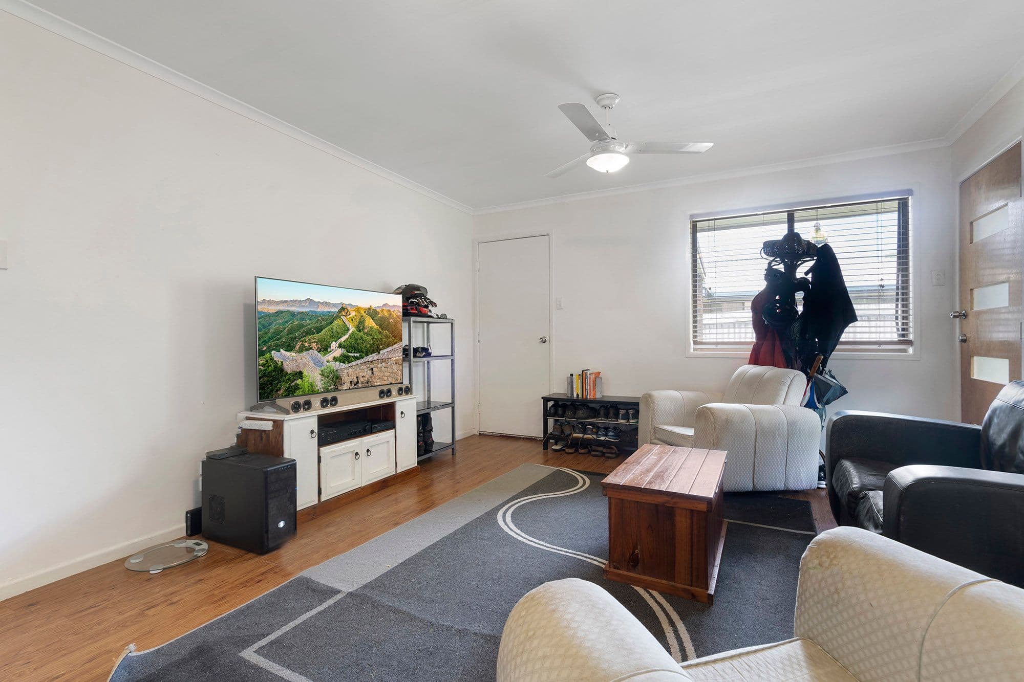 7 Nardie Street, Eight Mile Plains QLD 4113, Eight Mile Plains - Thumbnail 2