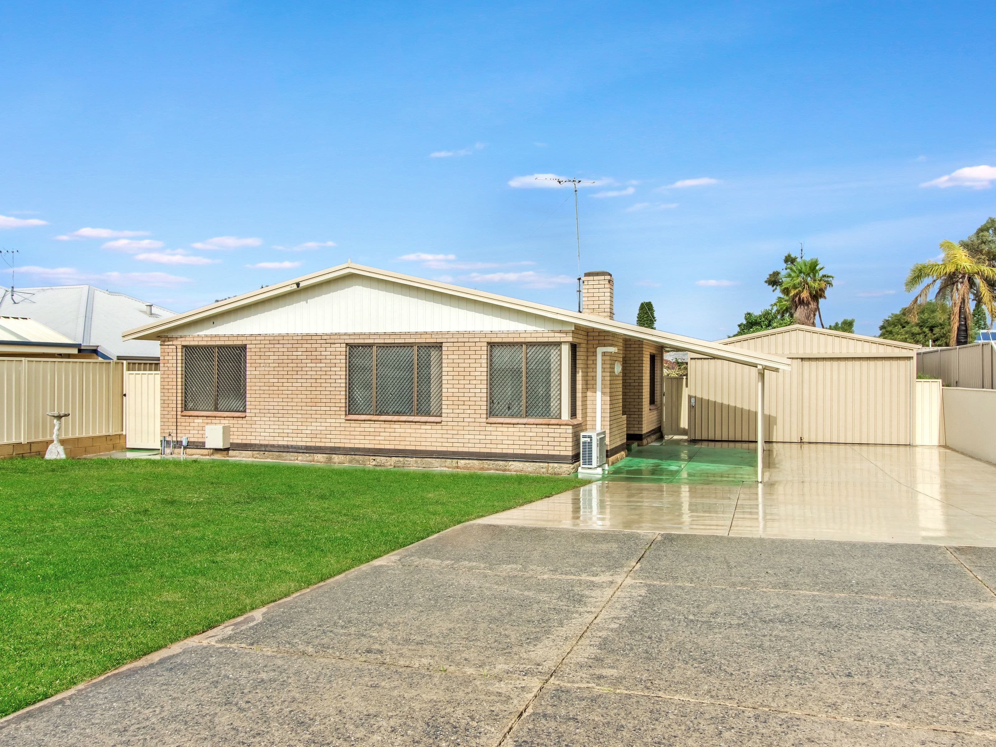1 Willis Street, Warnbro WA 6169, Warnbro - Image 1