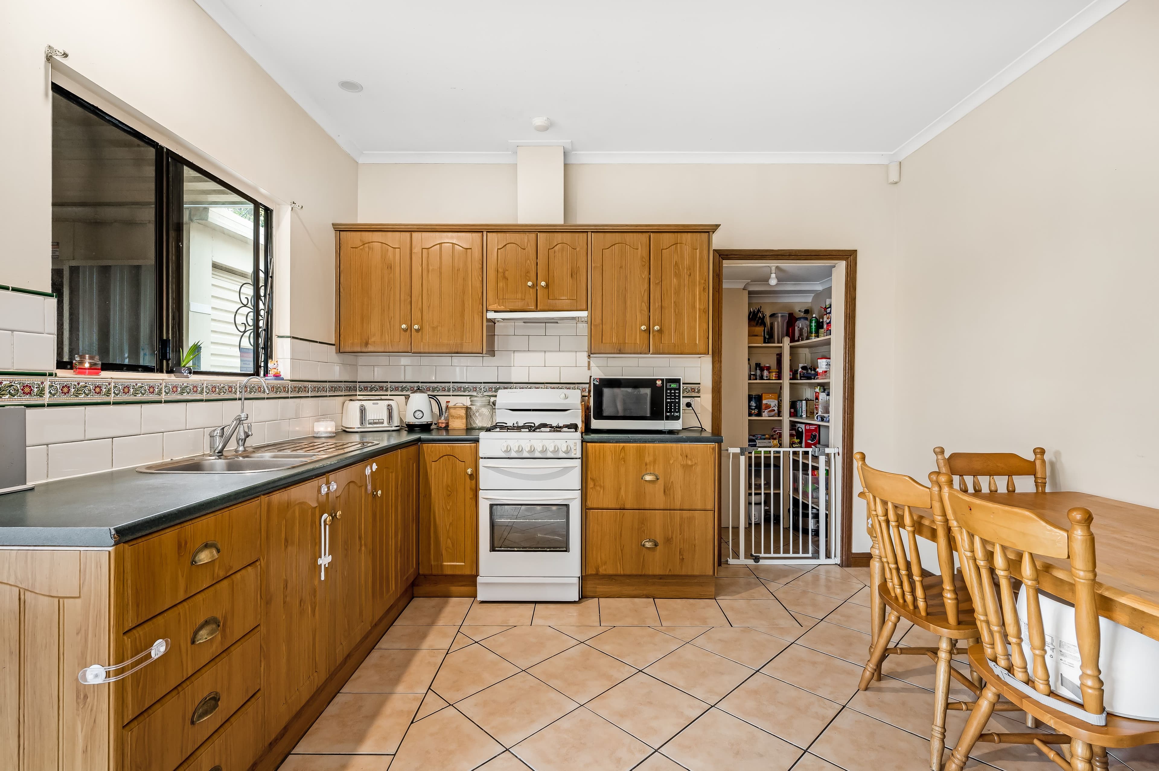 18 Rosetta Street, Glanville SA 5015, Glanville - Thumbnail 7