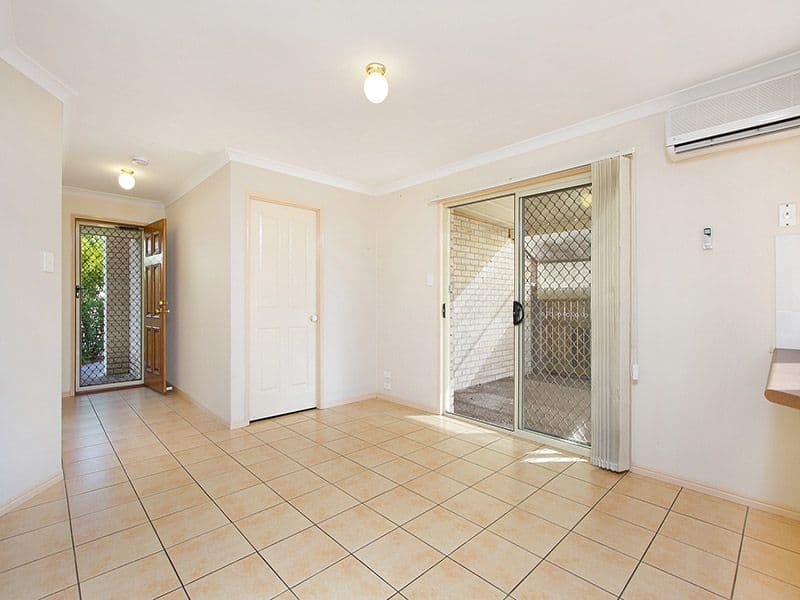 12 Starshine Street, MEADOWBROOK QLD 4131, Meadowbrook - Thumbnail 4