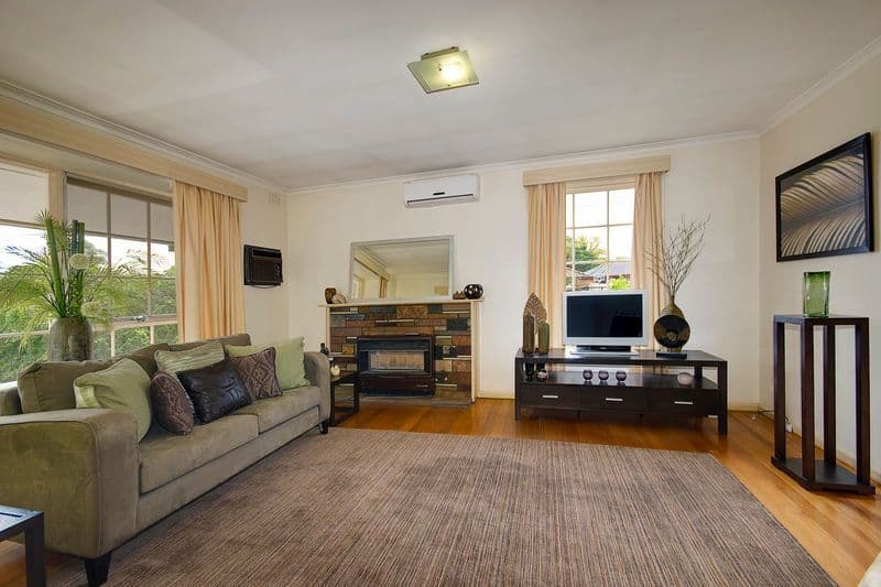 61 Lorna Street, CHELTENHAM VIC 3192, Cheltenham - Thumbnail 2