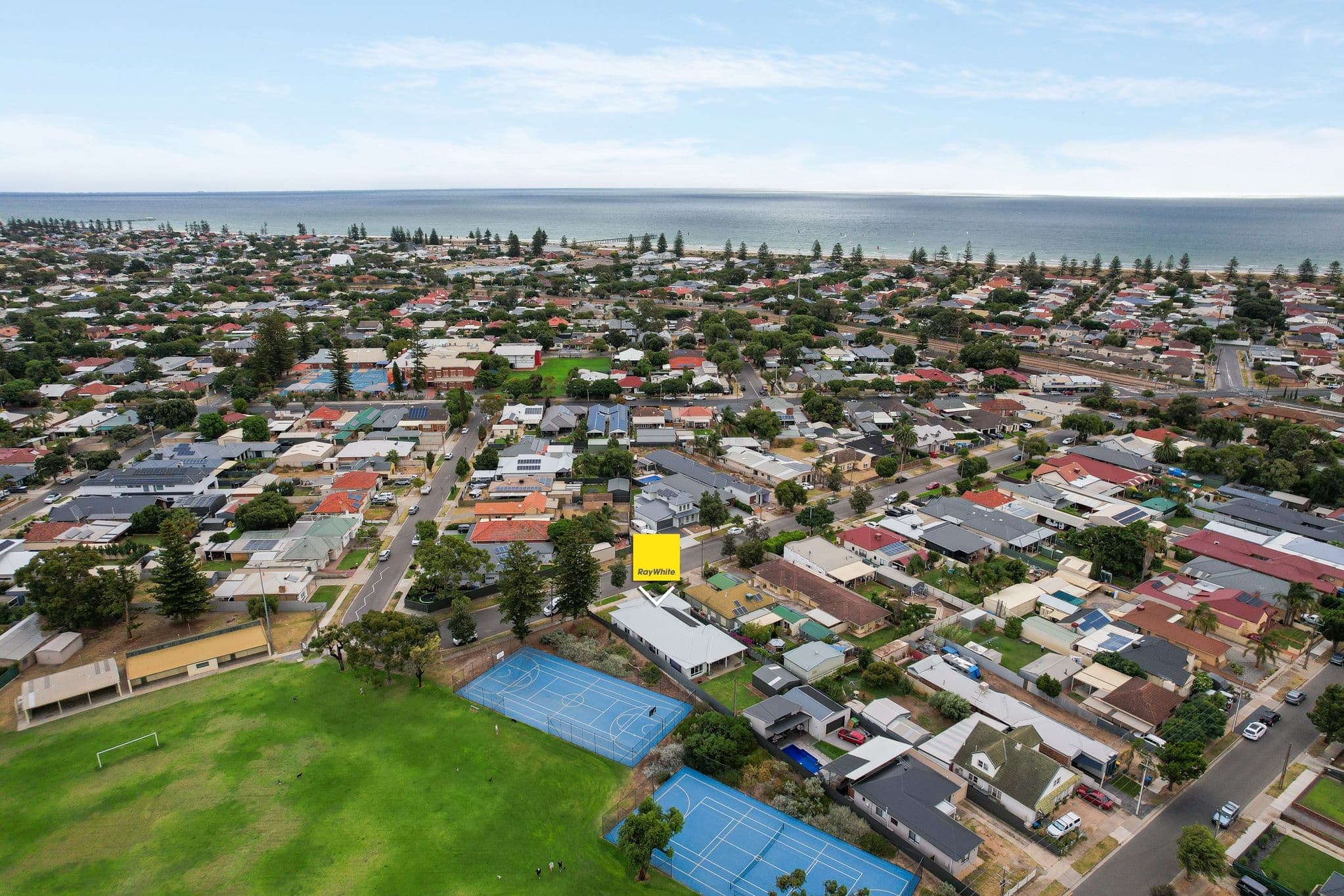 33 Kirby Terrace, Largs North SA 5016, Largs North - Thumbnail 2