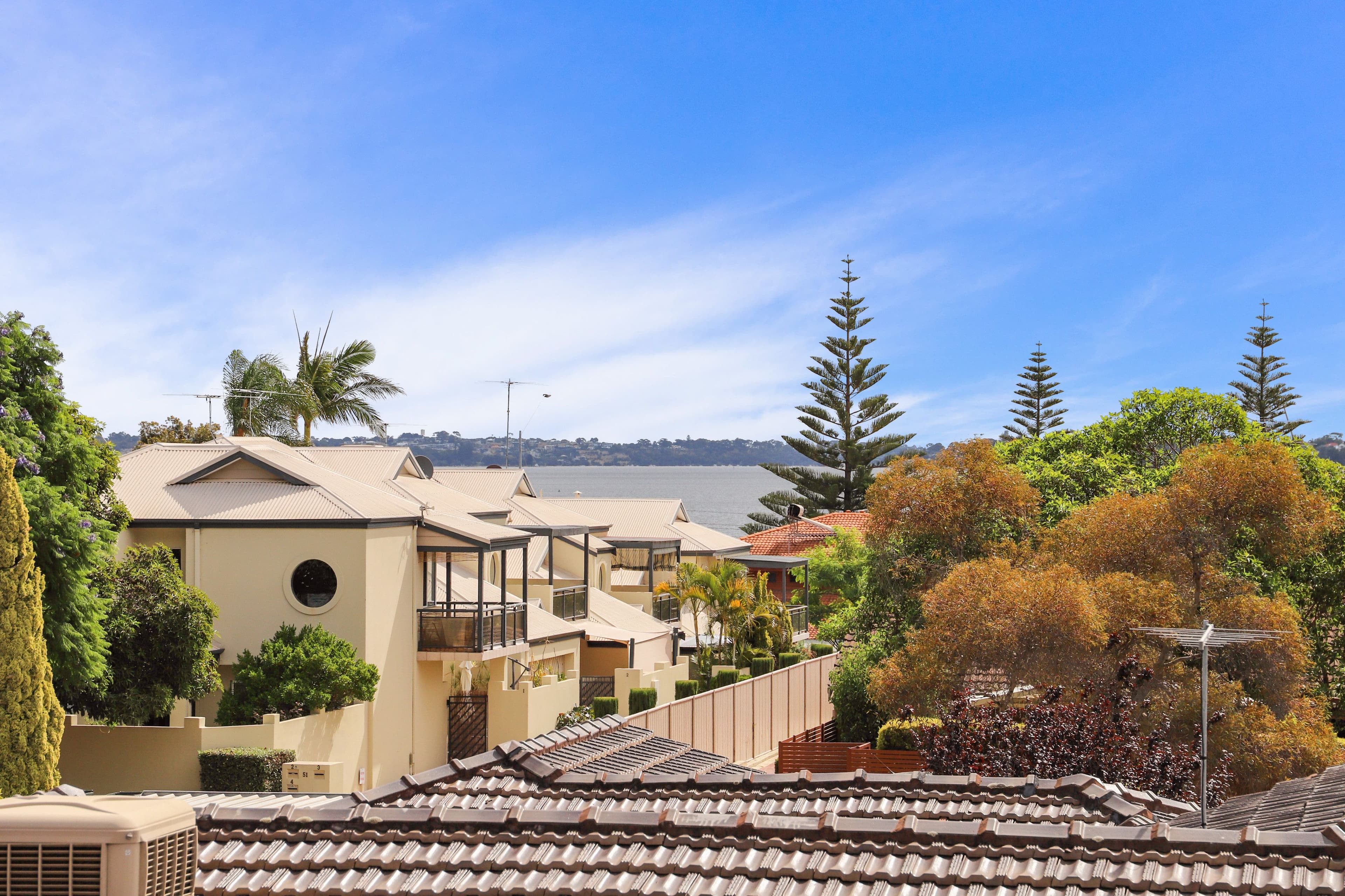 7 Robert Street, Como WA 6152, Como - Thumbnail 3
