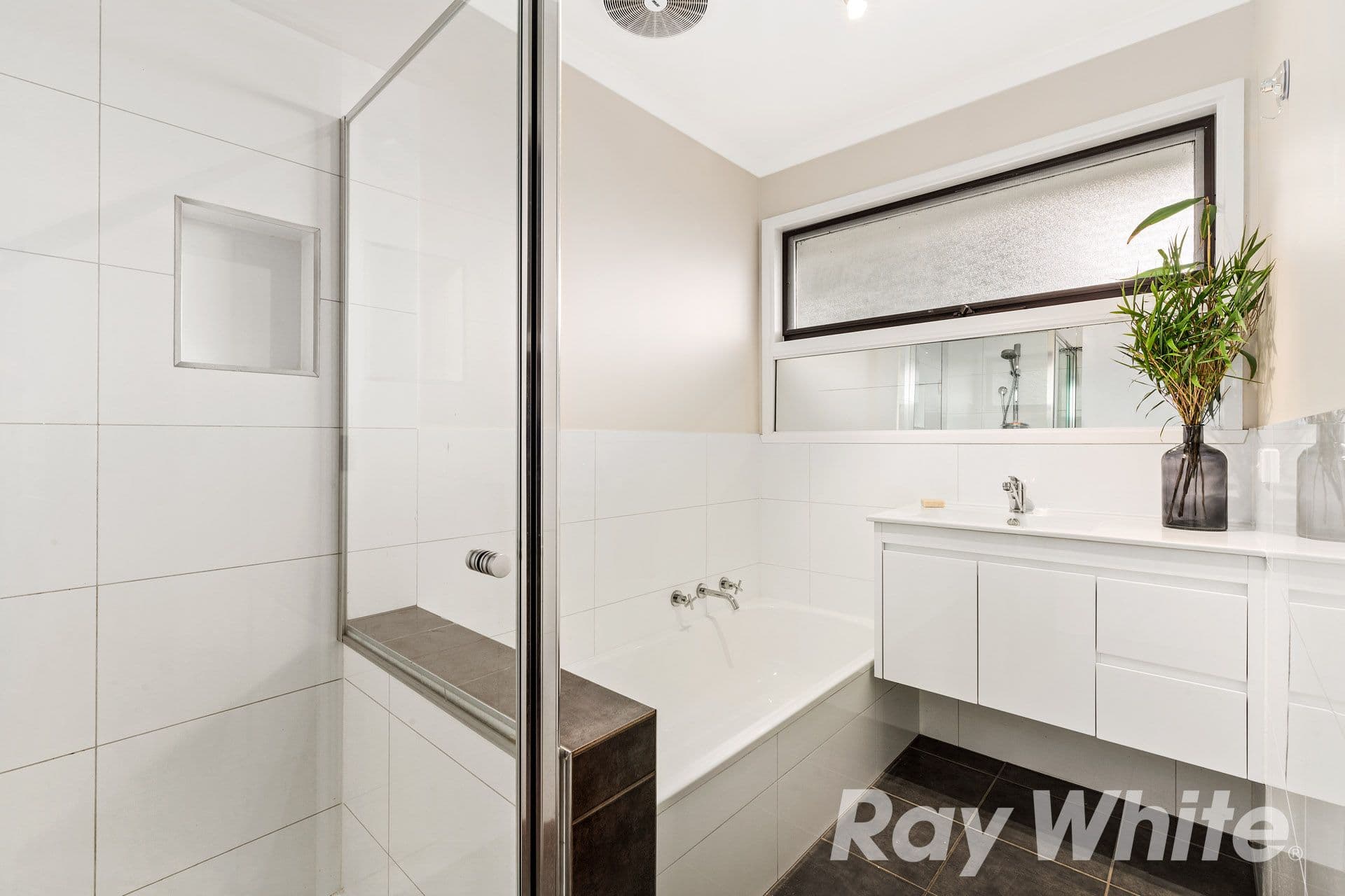 18 Kalmaine Court, Diamond Creek VIC 3089, Diamond Creek - Thumbnail 6