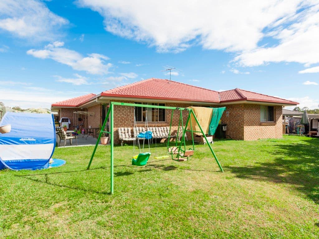 12 Greenshank Court, DECEPTION BAY QLD 4508, Deception Bay - Thumbnail 4