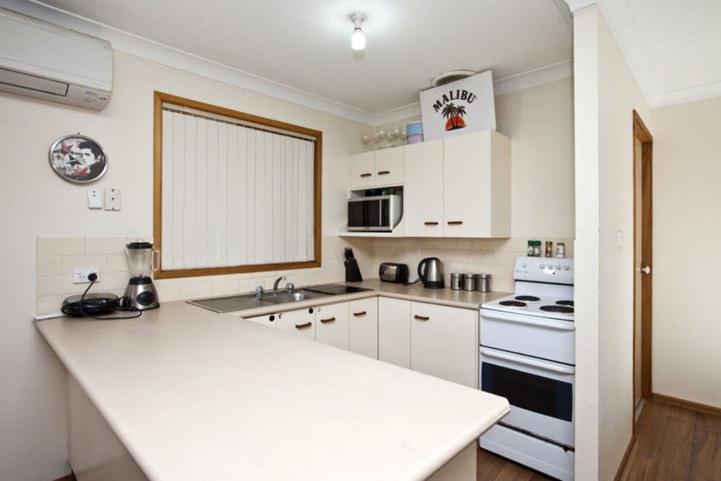64A Decora Crescent, WARABROOK NSW 2304, Warabrook - Thumbnail 4