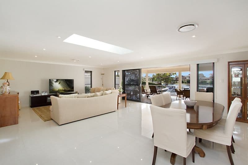 7 Saywell Street, Sorrento QLD 4217, Sorrento - Thumbnail 3