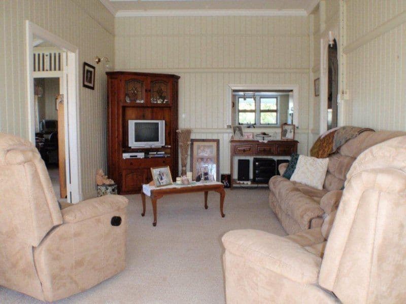 34 Milton Street, MARYBOROUGH QLD 4650, Maryborough - Thumbnail 2