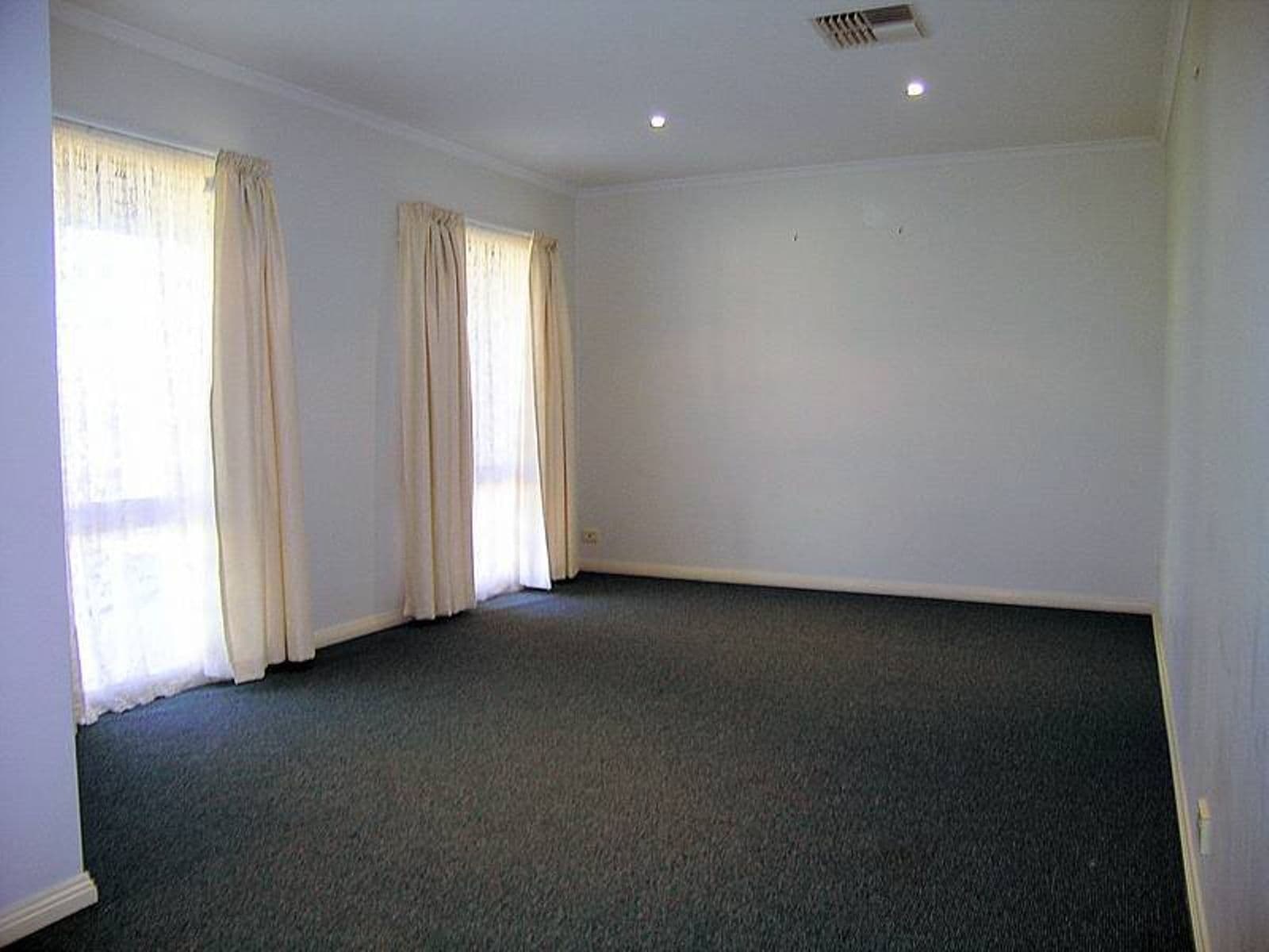 4 Thames Place, Mildura - Thumbnail 2