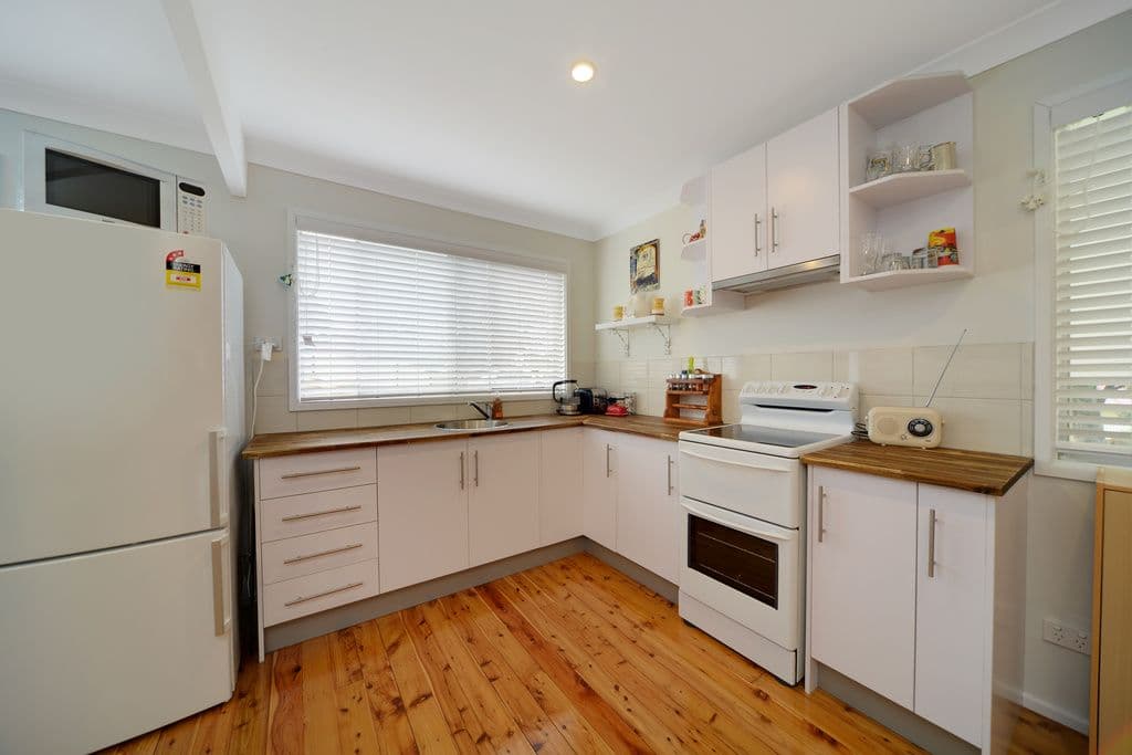 55 Cumberteen Street, Hill Top NSW 2575, Hill Top - Thumbnail 3