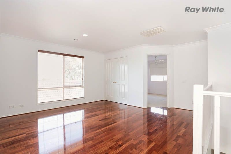 8 Golden Way, HILLSIDE VIC 3037, Hillside - Thumbnail 3
