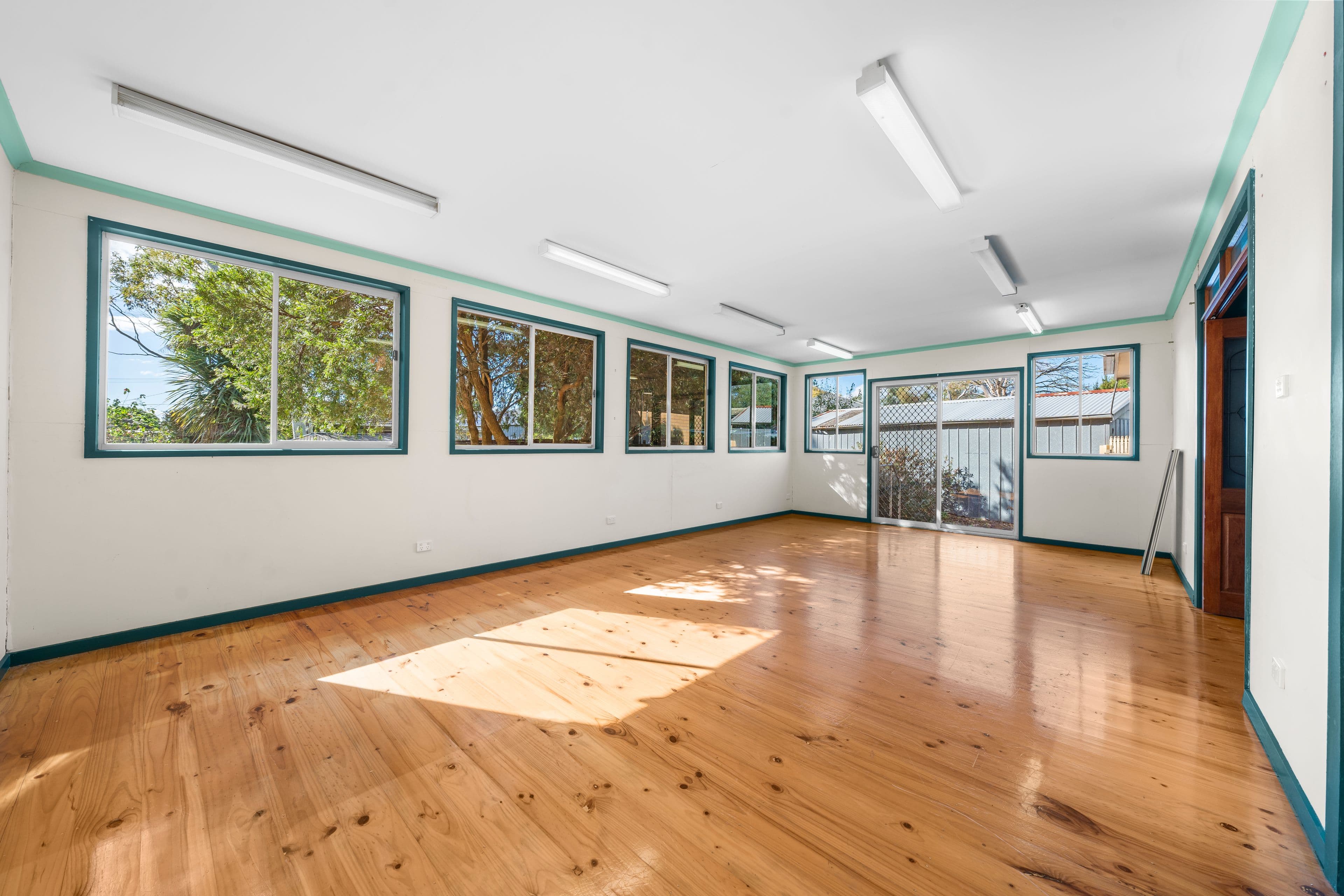 3 Joel Court, Bayswater VIC 3153, Bayswater - Thumbnail 2