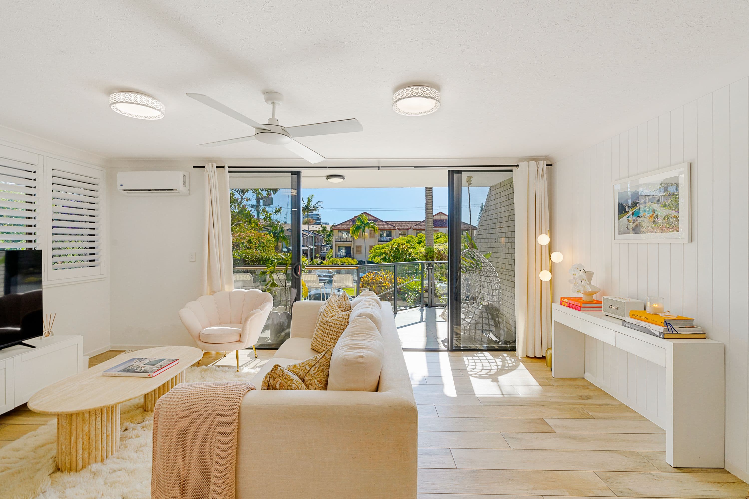 22 Ewart Street, Burleigh Heads QLD 4220, Burleigh Heads - Thumbnail 2