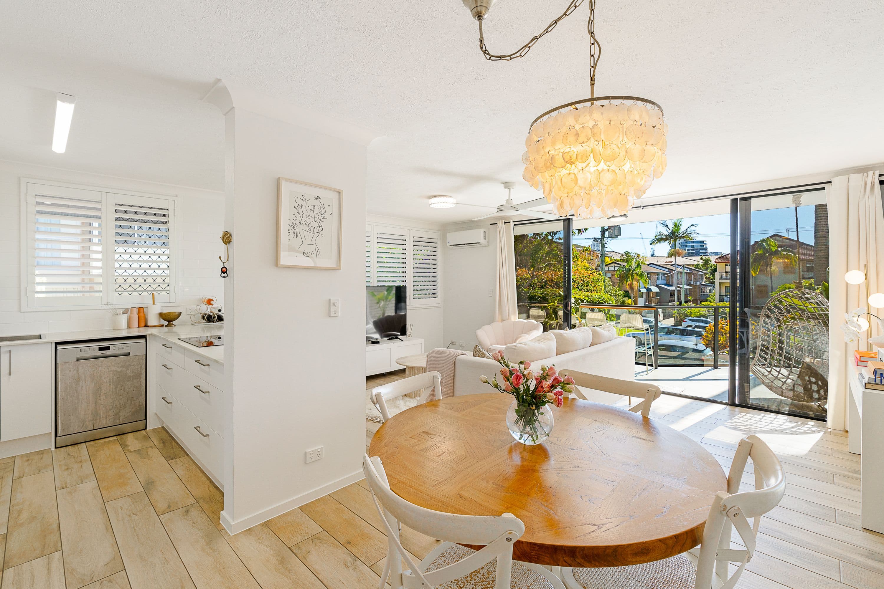 22 Ewart Street, Burleigh Heads QLD 4220, Burleigh Heads - Thumbnail 8