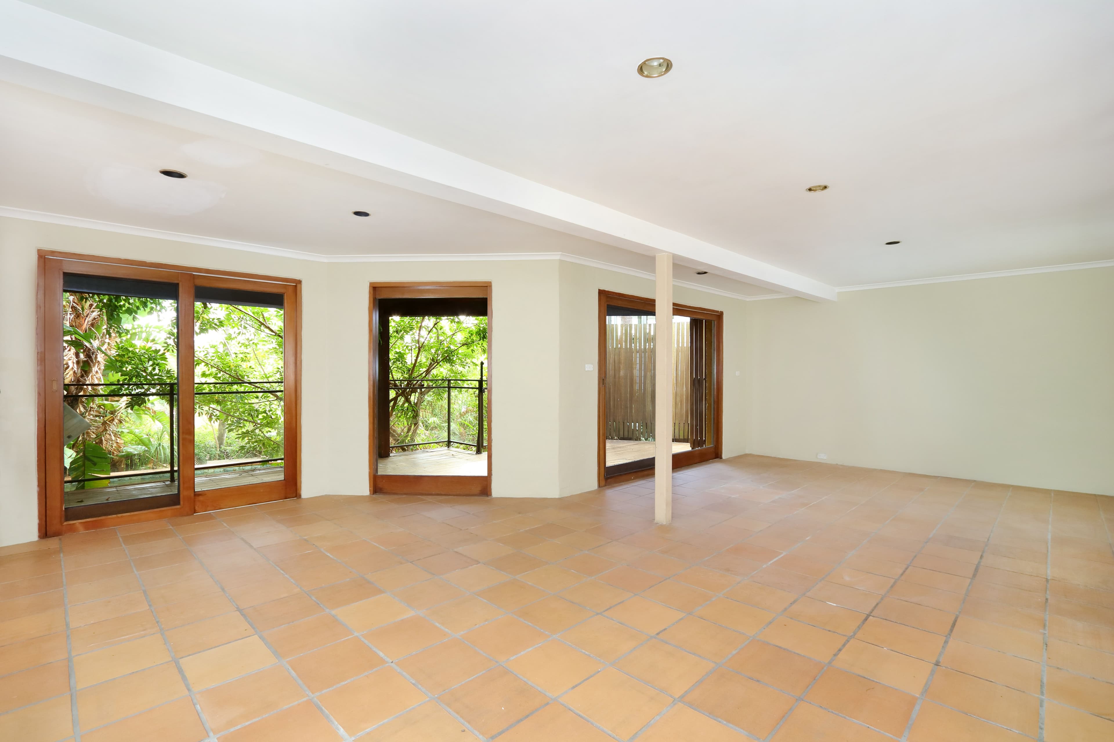 37 Boronia Street, Kyle Bay - Thumbnail 2