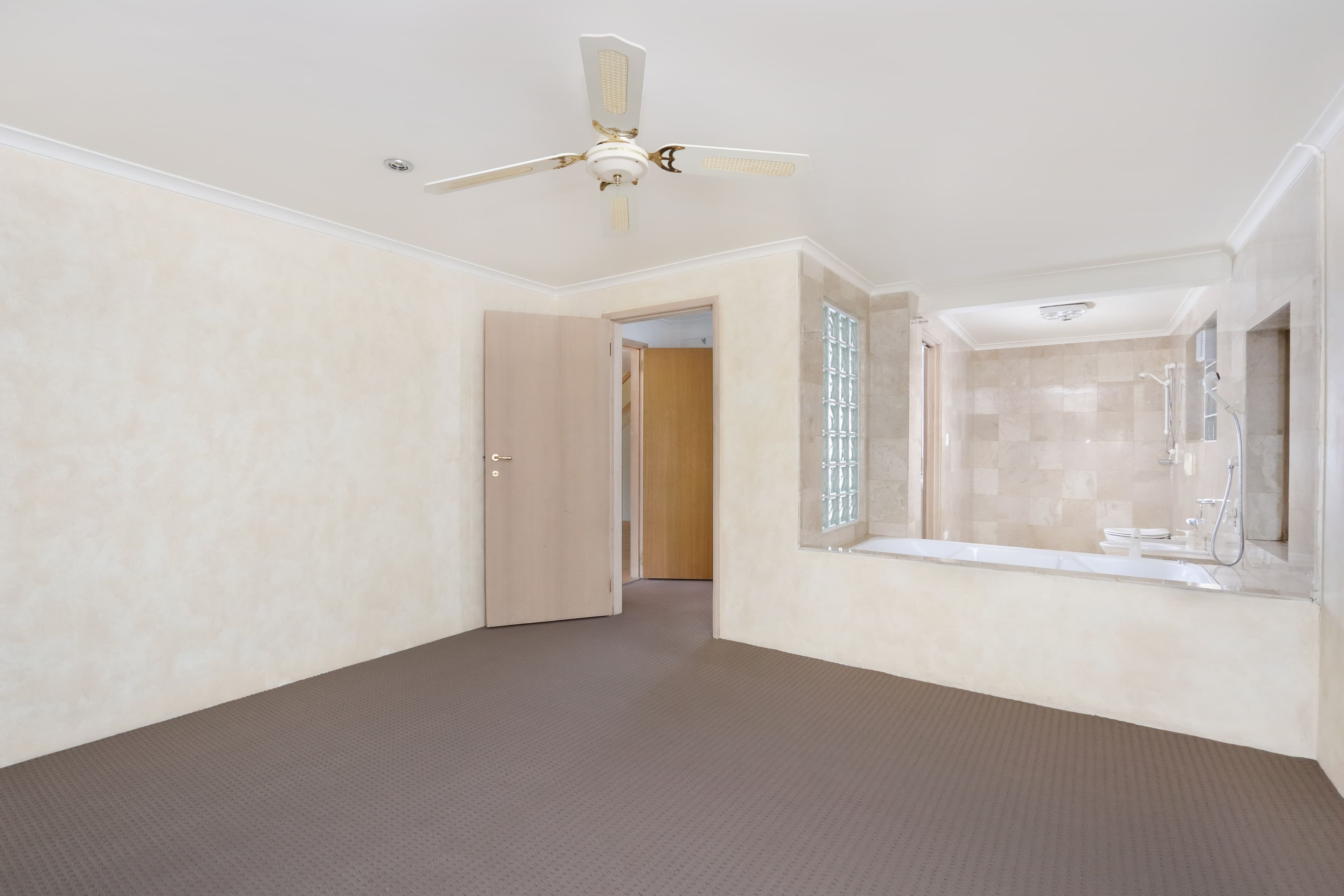 37 Boronia Street, Kyle Bay - Thumbnail 5