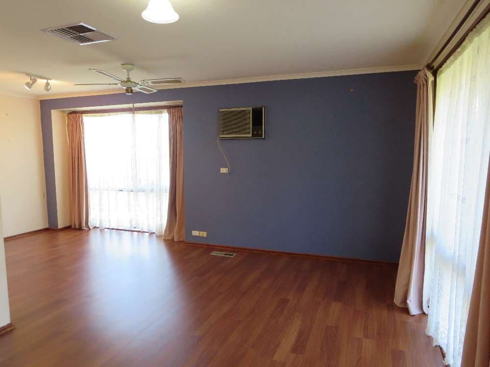 2 Karl Court, LAVINGTON NSW 2641, Lavington - Thumbnail 3